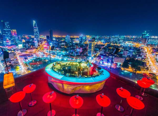 Bar lớn nhất Việt Nam: Chill Sky Bar - Sài Gòn