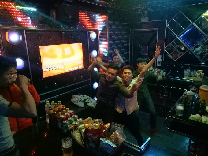 karaoke Hoa Sơn - Bar Hà Giang